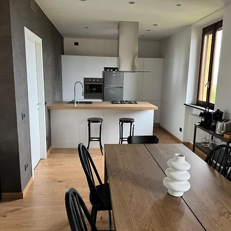 Casa Gioja Oda ve Kahvaltı 3*